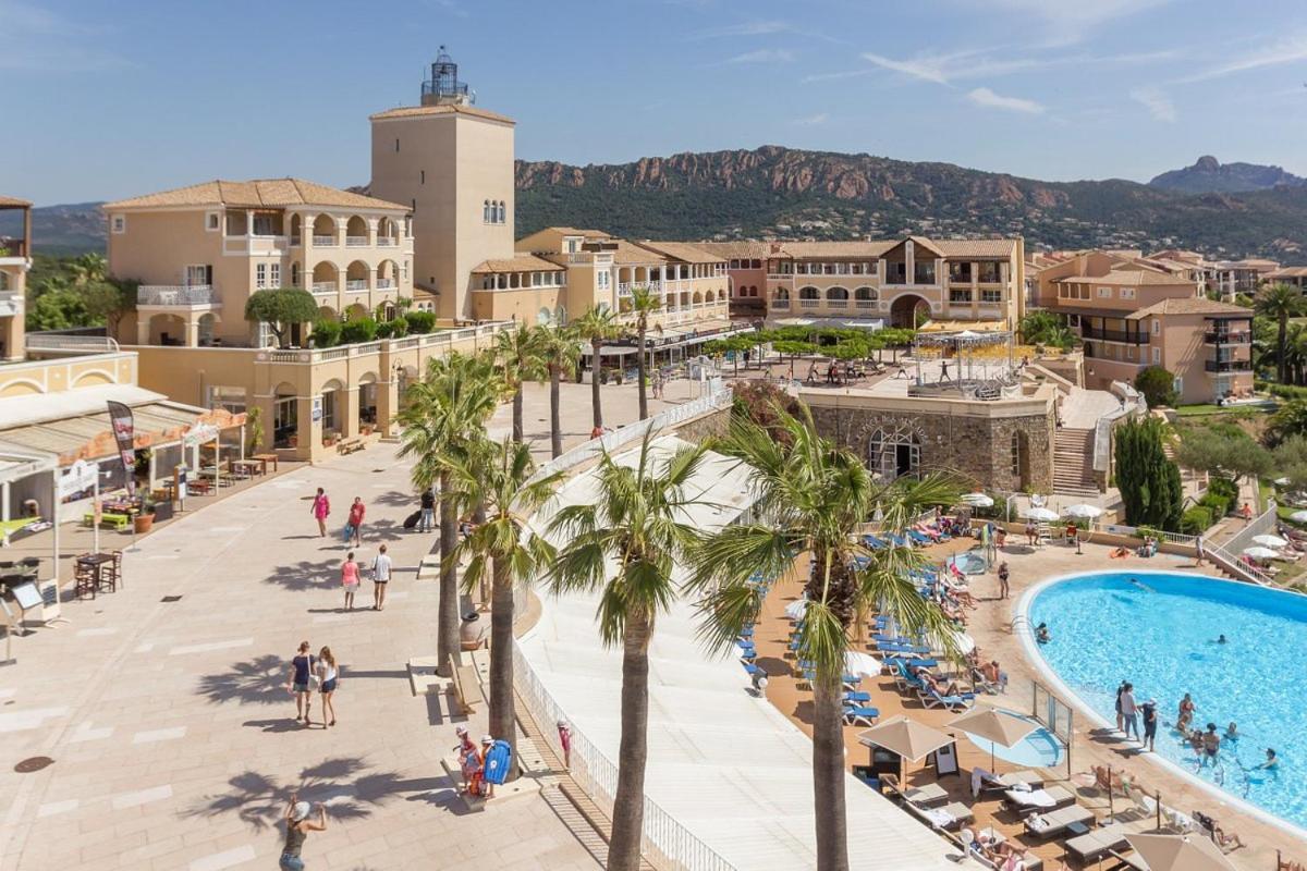 Village Cap Esterel, Piscine, Plage Saint-Raphaël Eksteriør billede